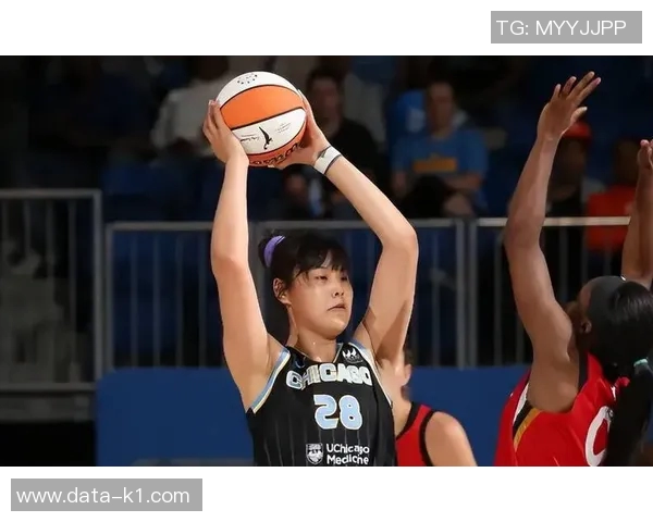 李月汝首节三投三中高效砍下16分却无奈遭遇球队失利